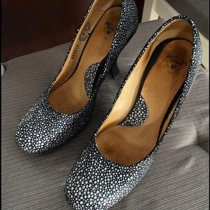 John fleuvogs attention Paris